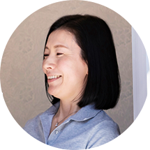 女性　58歳の画像